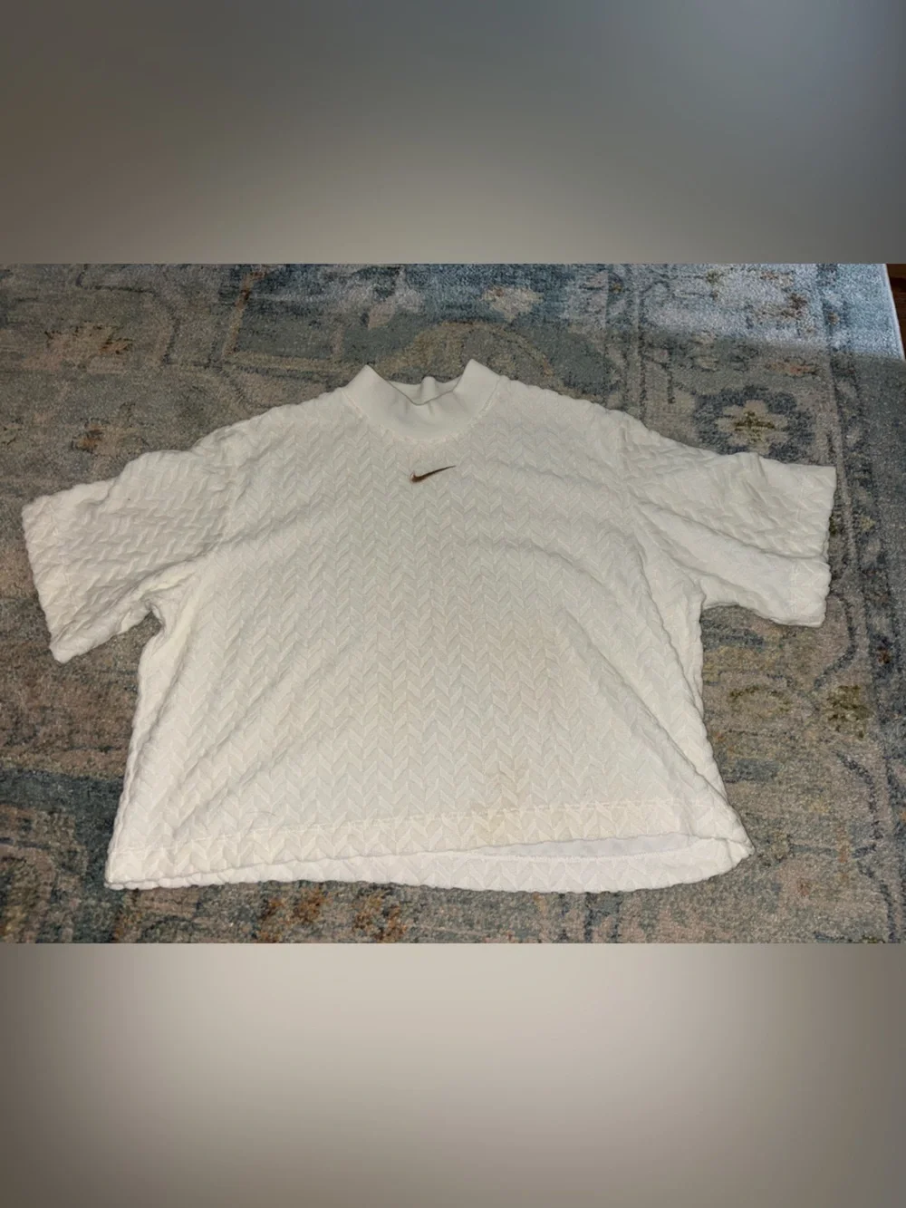 Nike White Textured Short-Sleeve top with Gold Swoosh